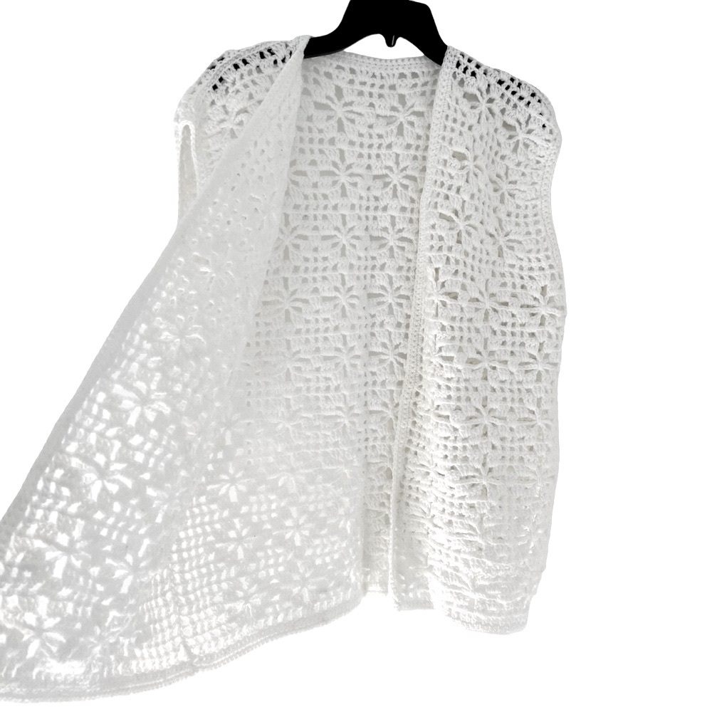 Handmade Crocheted Knit Vest Cardigan White Size  M